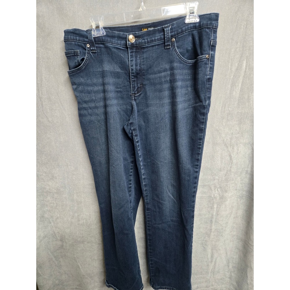 Lee Relaxed Fit Straight Leg Jeans Dark Wash Blue Denim Size 14 Medium 3051816